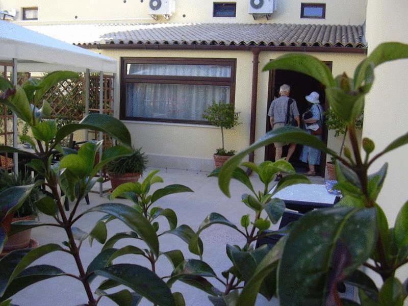 Sorella Luna Syracuse Ngoại thất bức ảnh